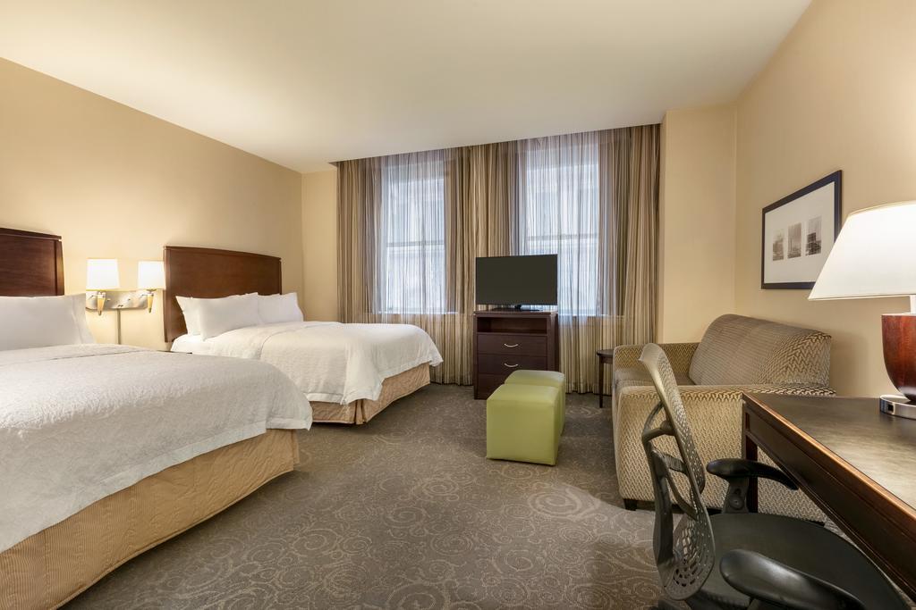 Hampton Inn & Suites Baltimore Inner Harbor Exterior photo